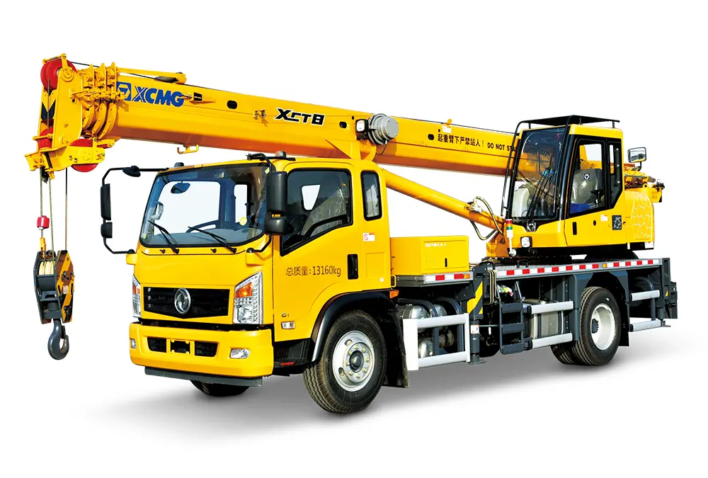 Kamión XCT8L4